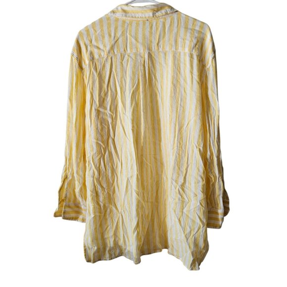 Women's Medium Aerie Oversized Button Up Shirt - Picture 2 of 5